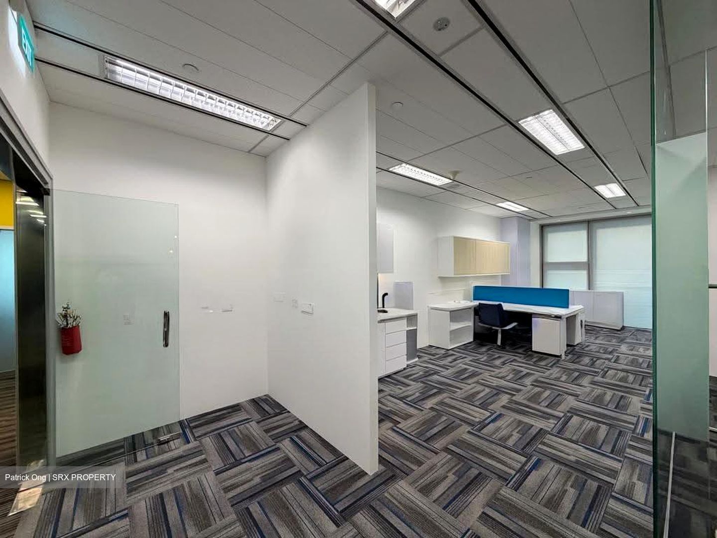 The Heeren (D9), Office #614493741